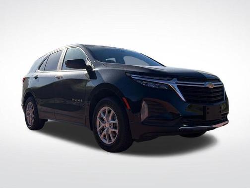 Mosaic Black Metallic 2024 Chevrolet Equinox LT