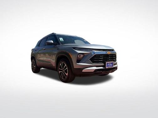 Sterling Gray Metallic 2025 Chevrolet Trailblazer LT
