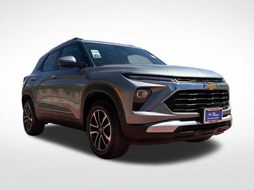 Sterling Gray Metallic 2025 Chevrolet Trailblazer LT