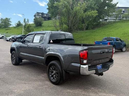 2022 Toyota Tacoma SR5