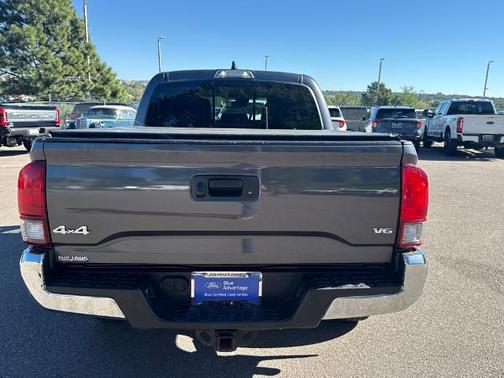 2022 Toyota Tacoma SR5