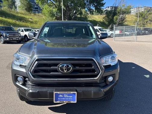 2022 Toyota Tacoma SR5