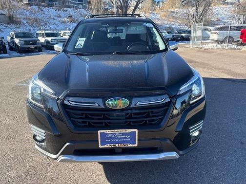 2023 Subaru Forester TOURING