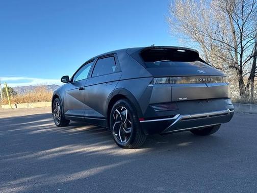 2024 Hyundai IONIQ 5 SEL