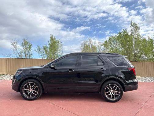 SHADOW BLACK 2017 Ford Explorer SPORT