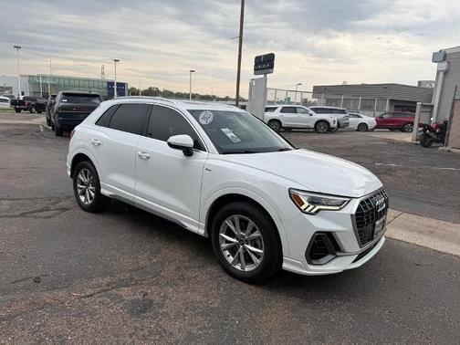 2022 Audi Q3 45 S LINE QUATTRO PREMIUM