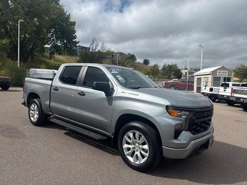 2024 Chevrolet Silverado 1500 CUSTOM