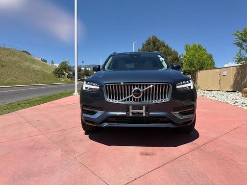 Denim Blue Metallic 2023 Volvo XC90 T8 ULTIMATE BRIGHT THEME 7-SEATER