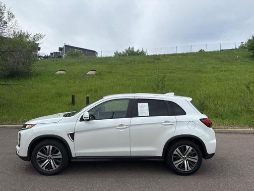 2020 Mitsubishi Outlander Sport 2.0 SE