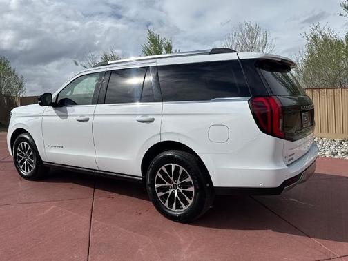 OXFORD WHITE 2025 Ford Expedition PLATINUM