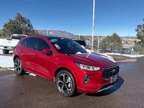 2023 Ford Escape ST-LINE SELECT
