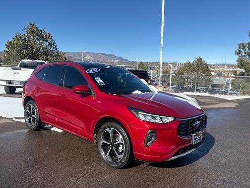 2023 Ford Escape ST-LINE SELECT