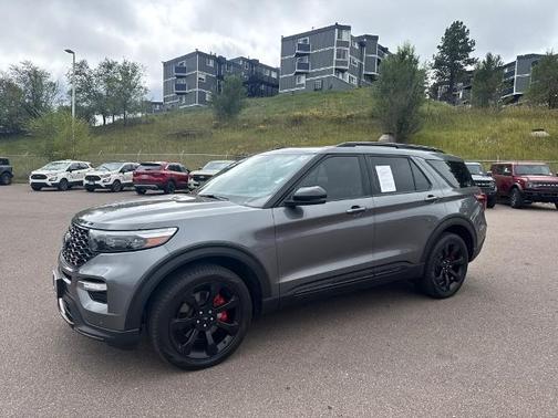 2023 Ford Explorer ST