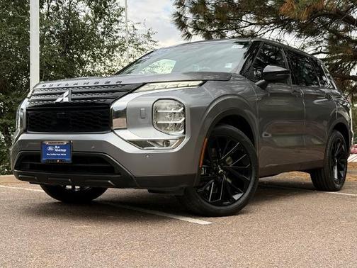 2022 Mitsubishi Outlander BLACK EDITION