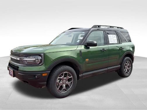 ERUPTION GREEN METALLIC 2024 Ford Bronco Sport BADLANDS