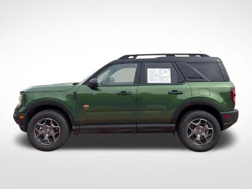 ERUPTION GREEN METALLIC 2024 Ford Bronco Sport BADLANDS