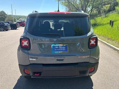 2021 Jeep Renegade TRAILHAWK