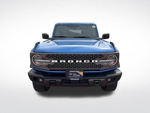 VELOCITY BLUE METALLIC 2025 Ford Bronco BADLANDS