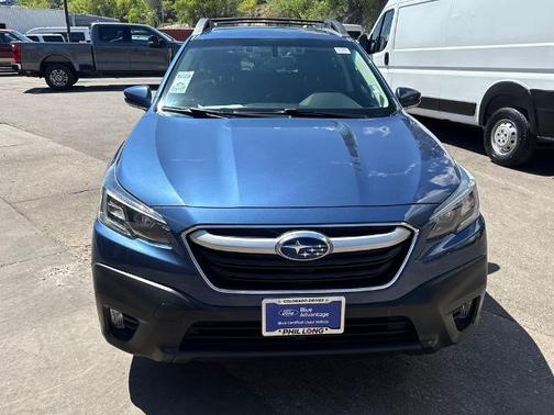 Abyss Blue Pearl 2022 Subaru Outback PREMIUM