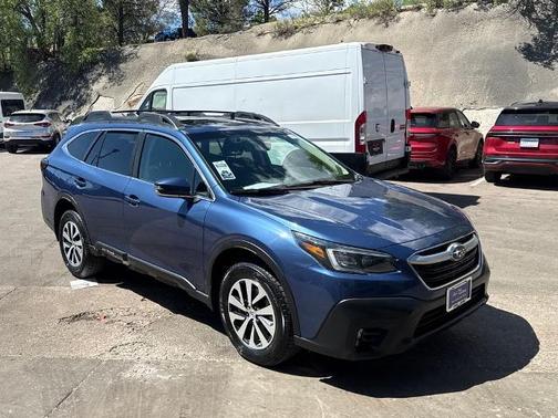 Abyss Blue Pearl 2022 Subaru Outback PREMIUM
