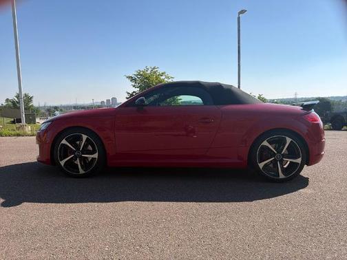 Tango Red Metallic w/ Black Roof 2018 Audi TT 2.0T QUATTRO