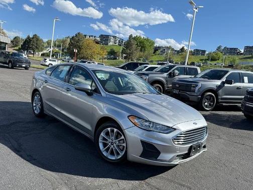 2020 Ford Fusion SE