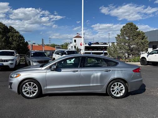 2020 Ford Fusion SE