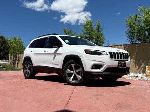 2022 Jeep Cherokee LIMITED
