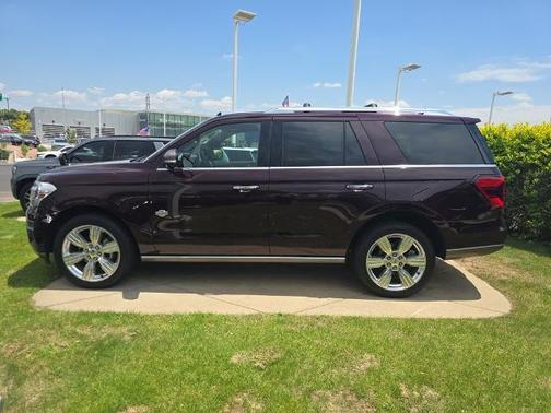2023 Ford Expedition KING RANCH