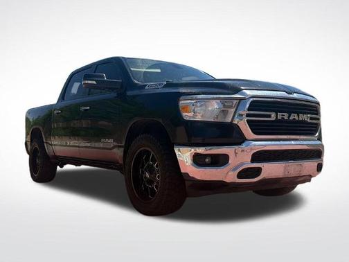 Diamond Black 2020 RAM 1500 BIG HORN/LONE STAR
