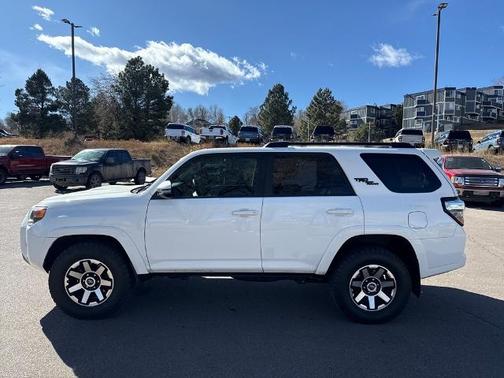 2020 Toyota 4Runner TRD OFF ROAD PREMIUM