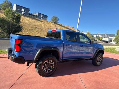 2025 Chevrolet Colorado ZR2