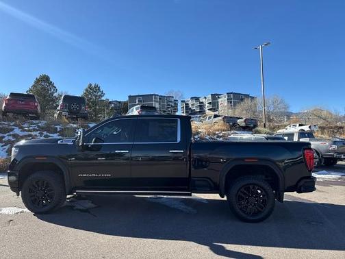 2021 GMC Sierra 1500 DENALI