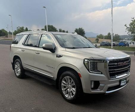 2022 GMC Yukon SLT