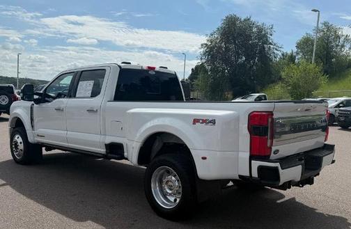 2024 Ford F-450 LIMITED