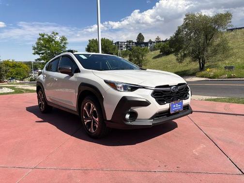 Crystal White Pearl 2024 Subaru Crosstrek PREMIUM