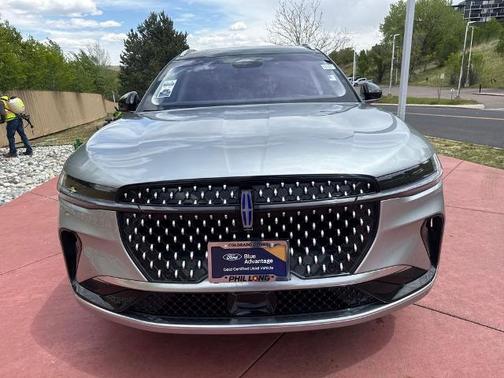 SILVER RADIANCE MET CC 2024 Lincoln Nautilus RESERVE