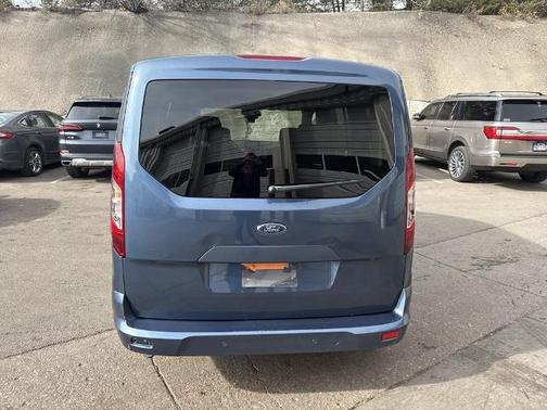 2022 Ford Transit Connect XLT