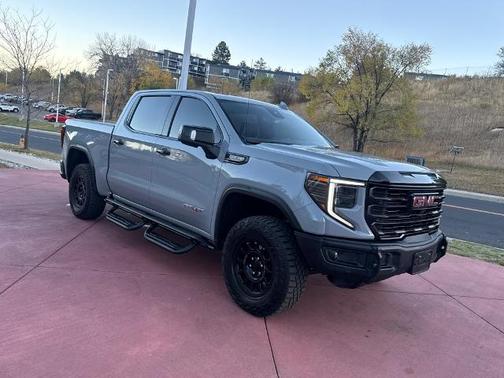 2024 GMC Sierra 1500 AT4X