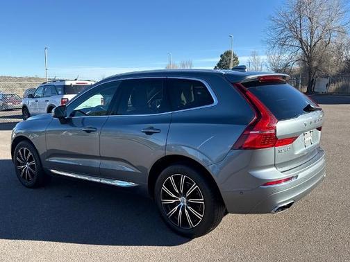 2019 Volvo XC60 T5 INSCRIPTION
