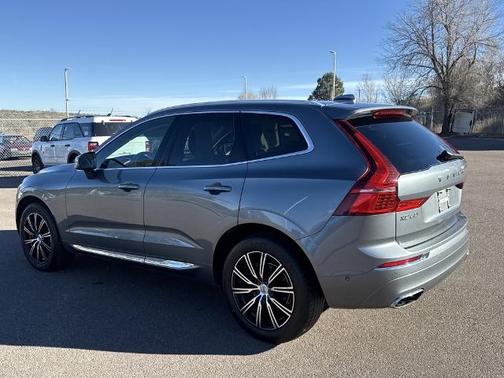2019 Volvo XC60 T5 INSCRIPTION