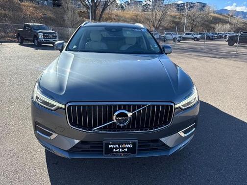 2019 Volvo XC60 T5 INSCRIPTION