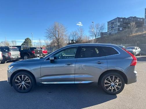 2019 Volvo XC60 T5 INSCRIPTION