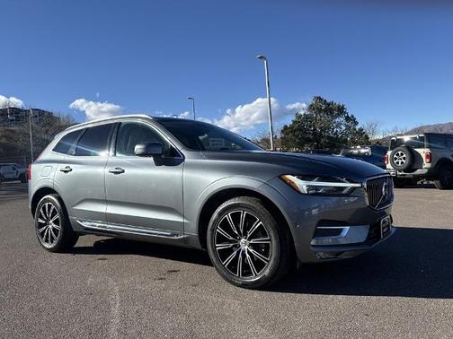 2019 Volvo XC60 T5 INSCRIPTION