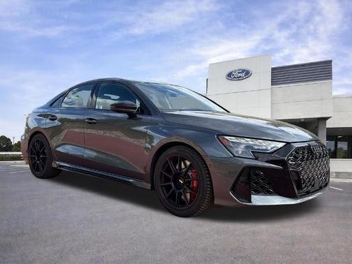Daytona Gray Pearl Effect 2025 Audi RS 3 2.5T QUATTRO