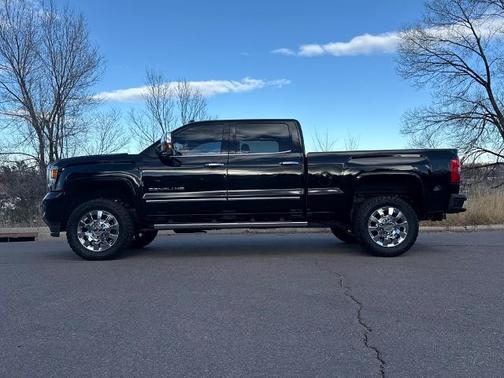 2017 GMC Sierra 1500 DENALI