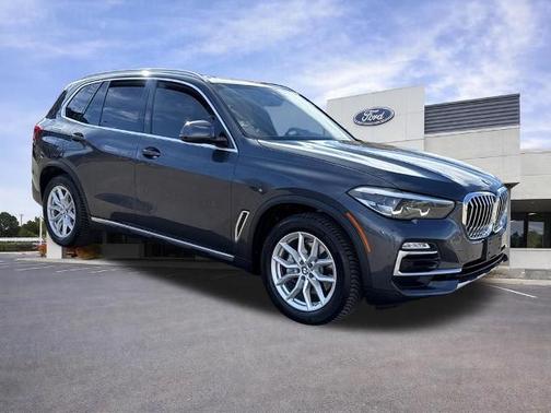 Arctic Gray Metallic 2019 BMW X5 XDRIVE40I