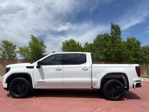Summit White 2024 GMC Sierra 1500 ELEVATION
