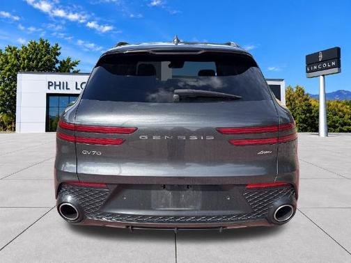 Makalu Gray 2024 Genesis GV70 2.5T