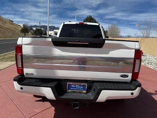 STAR WHITE 2022 Ford F-450 PLATINUM DRW